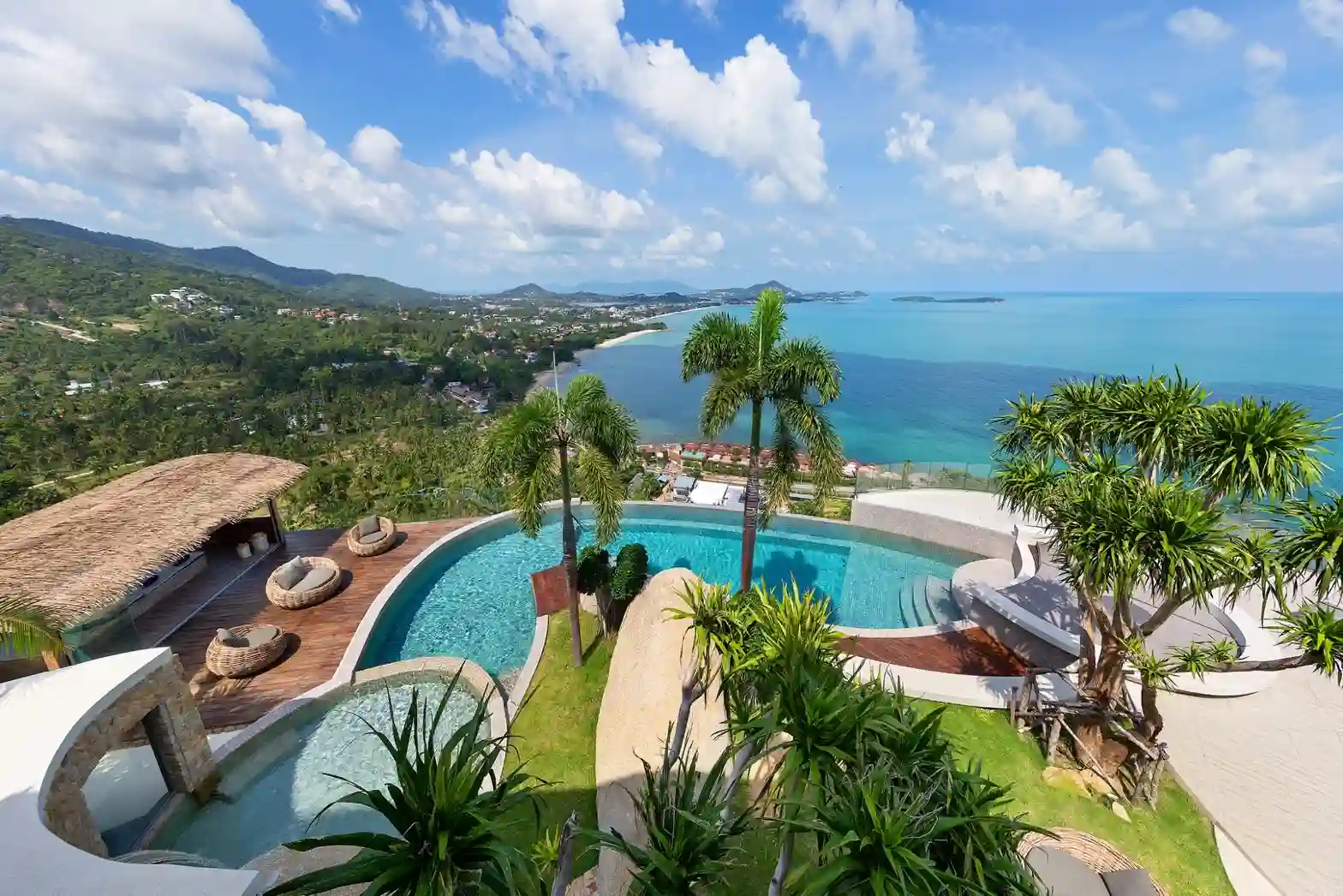 CS044 Grand Hillside Mansion Bophut View 004