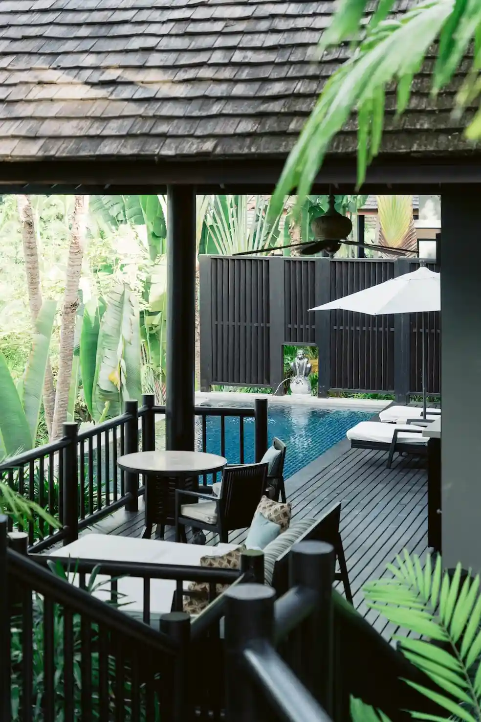 CS086 Luxurious 4 Bedrooms Villa in 5 Star Resort View 028