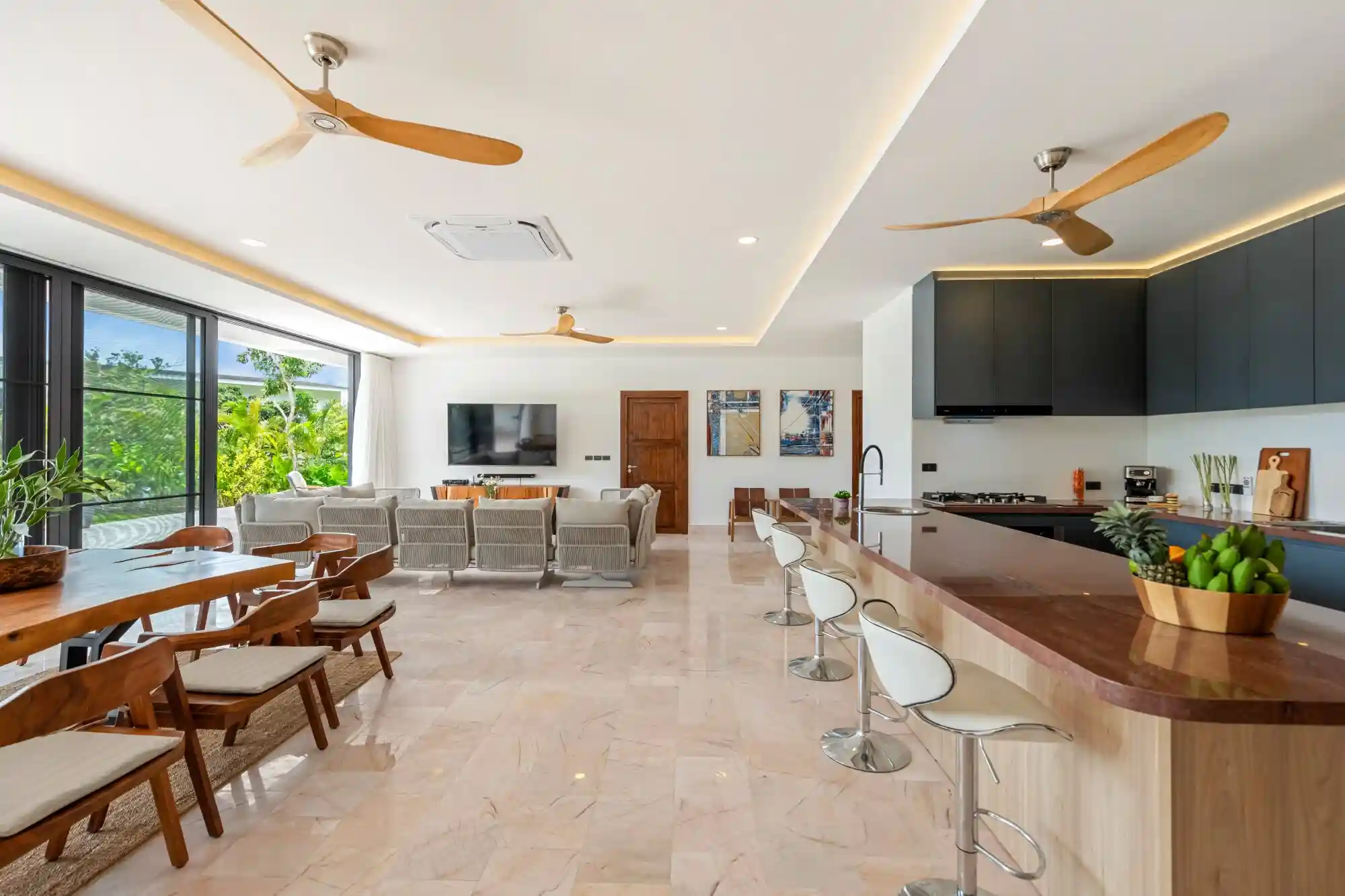 CS128 Luxurious 5 Bedroom Villa Lamai View 016